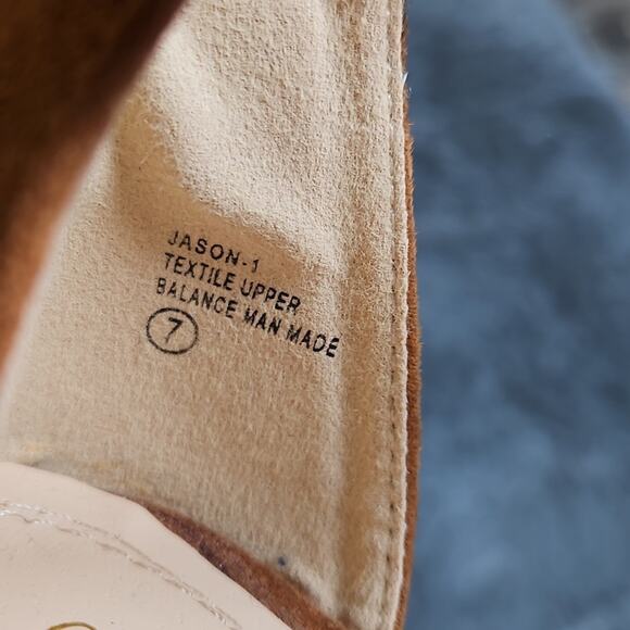 New Chase + Chloe Block Heel Pointed Toe Shoes Sz 7 Faux Brushed Suede - Picture 9 of 12